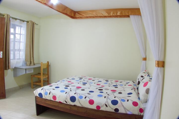 Room 5 of 24