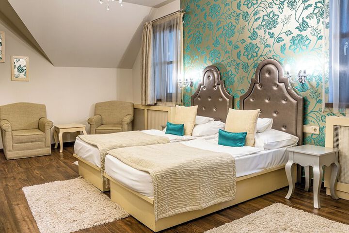 Room 3 of 29