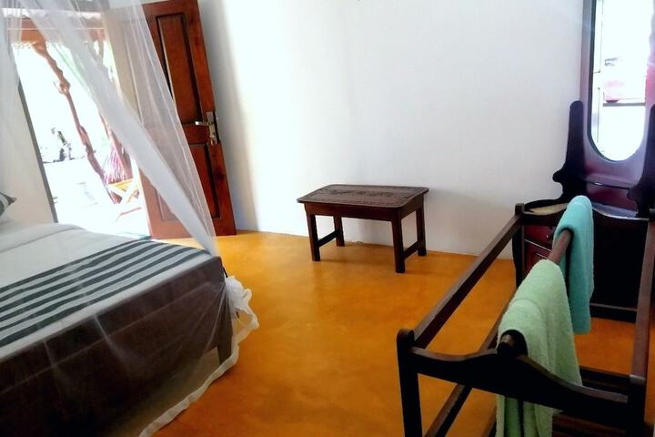 Room 21 of 43