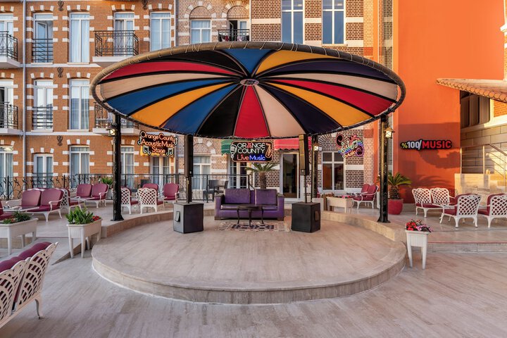 Guest Lobby