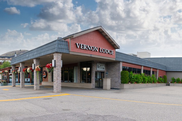 Prestige Vernon Lodge & Conference Centre