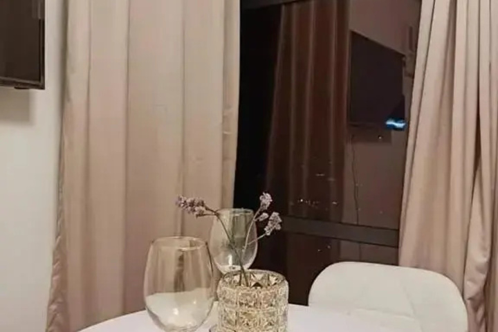 Room 3 of 17