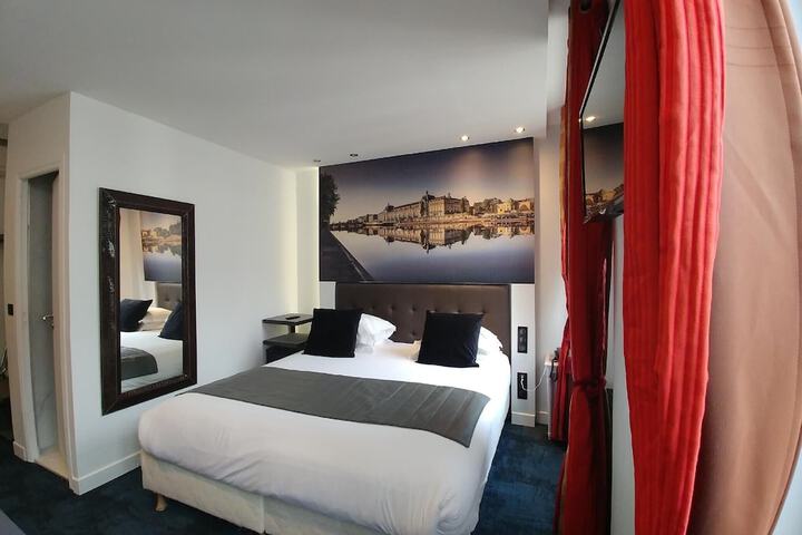 Room 63 of 173