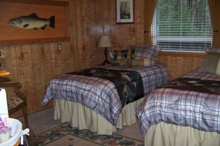 Room 2 of 34