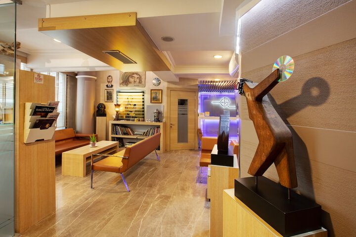 Lobby Entry