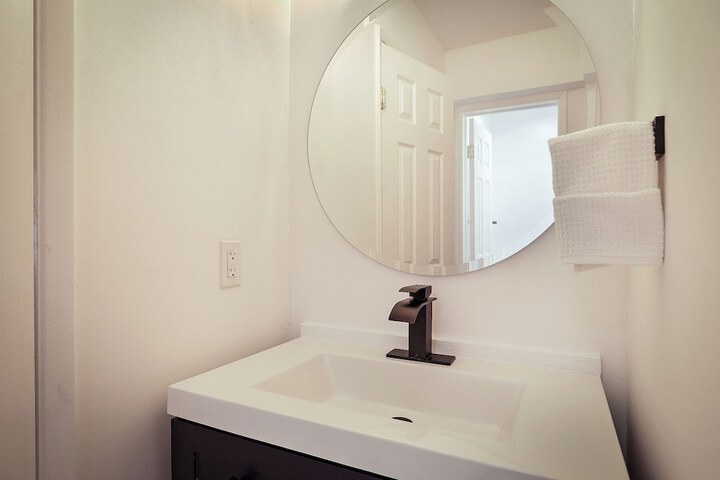 Room 43 of 55