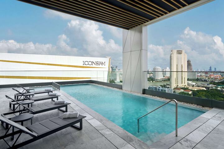 Pool 27 of 45