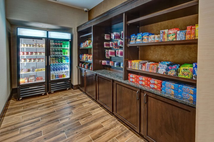 Snack bar