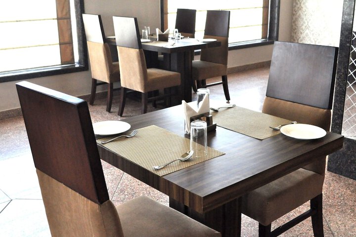 Dining Photos