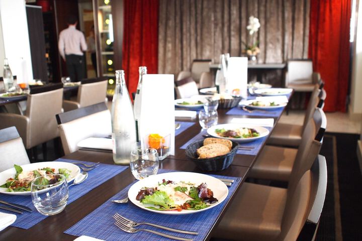 Dining 54 of 81