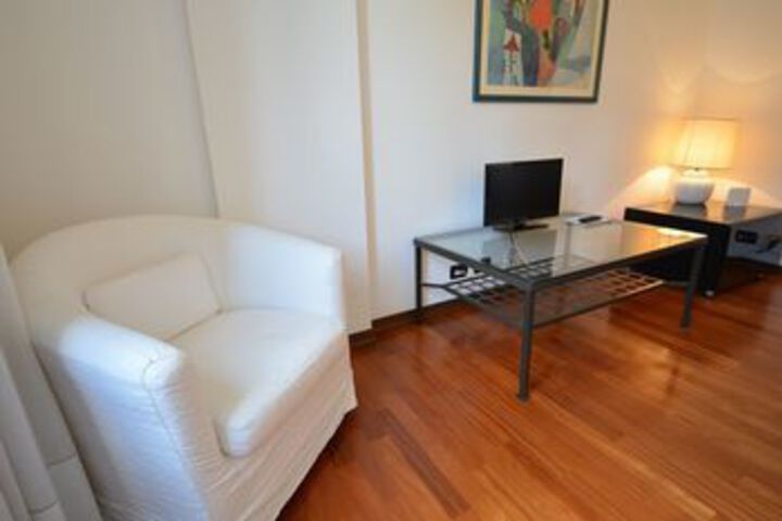 Room 26 of 27