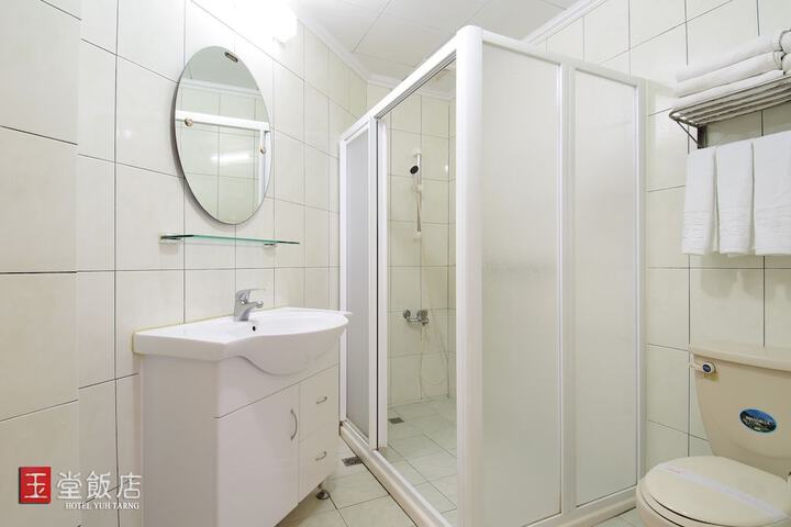 Clean Restrooms