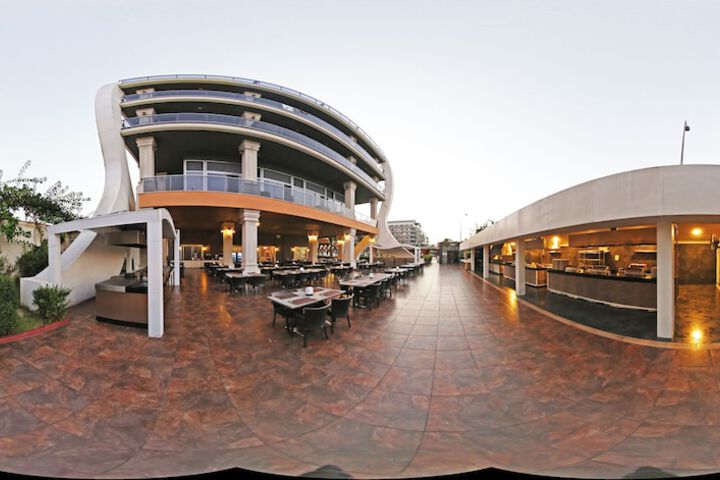 Hotel 165 of 170