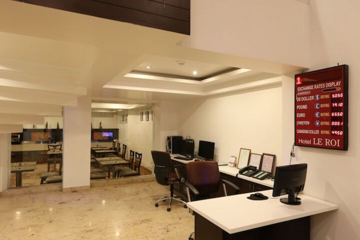 Business Center 55 of 64