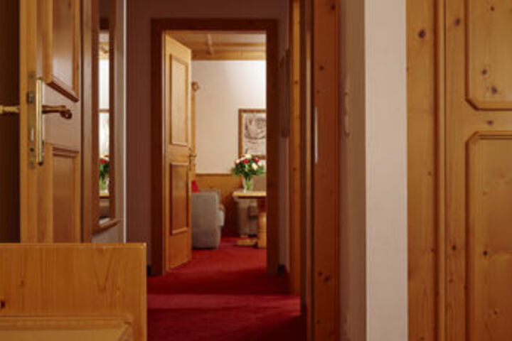 Room 15 of 42