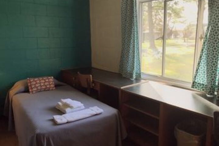 Room 18 of 35