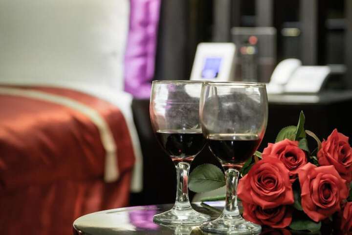Lounge 50 of 59