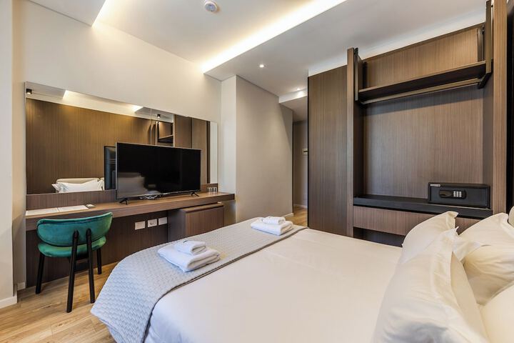 Room 54 of 171