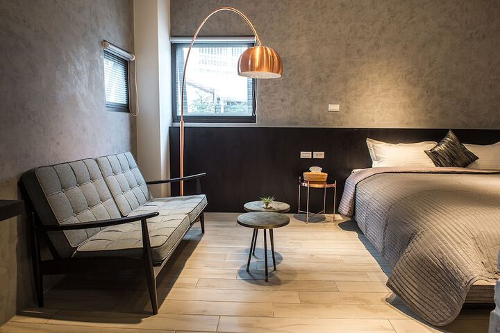 Room 20 of 100
