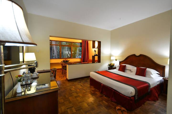 Room 4 of 55