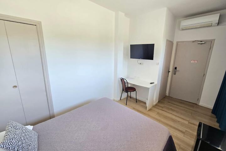 Room 18 of 51