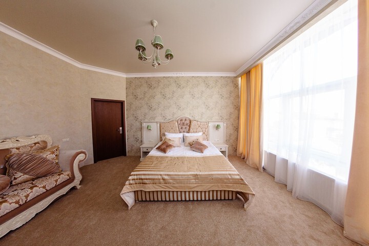 Room 14 of 57