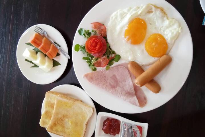 Breakfast/Coffee Service 26 of 28