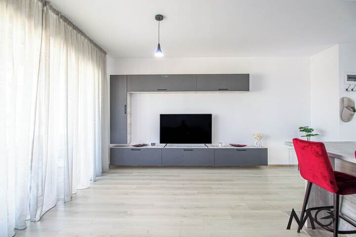 Room 342 of 653