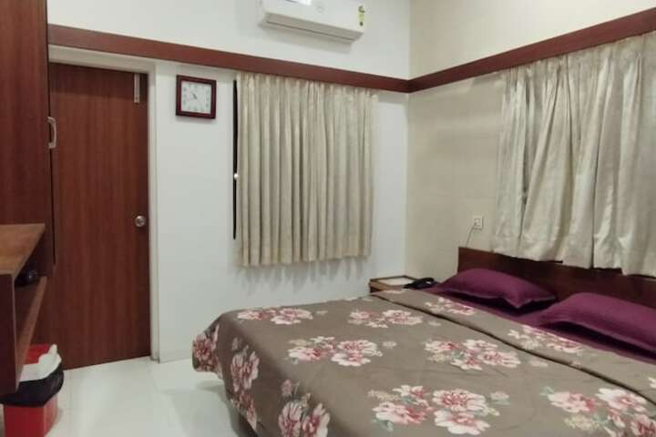 Room 11 of 39