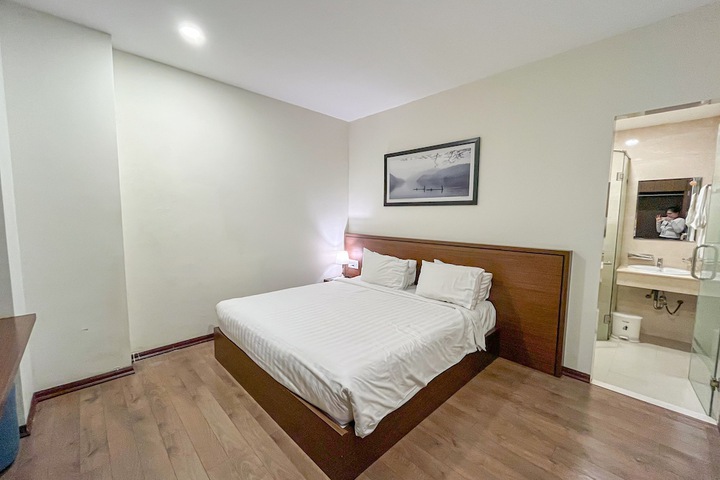 Room 30 of 67