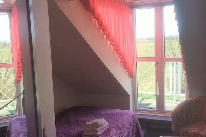 Room 5 of 55