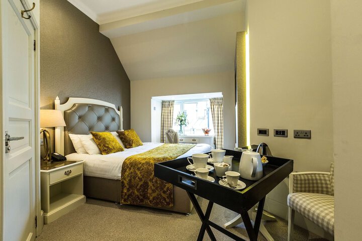 Room 46 of 125
