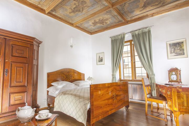 Image of Hotel at the Green Grape