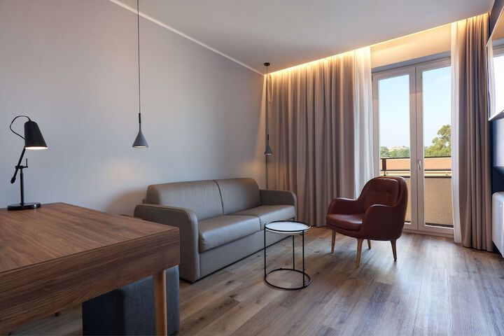 Room 20 of 64