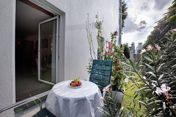 Terrace/Patio 19 of 50