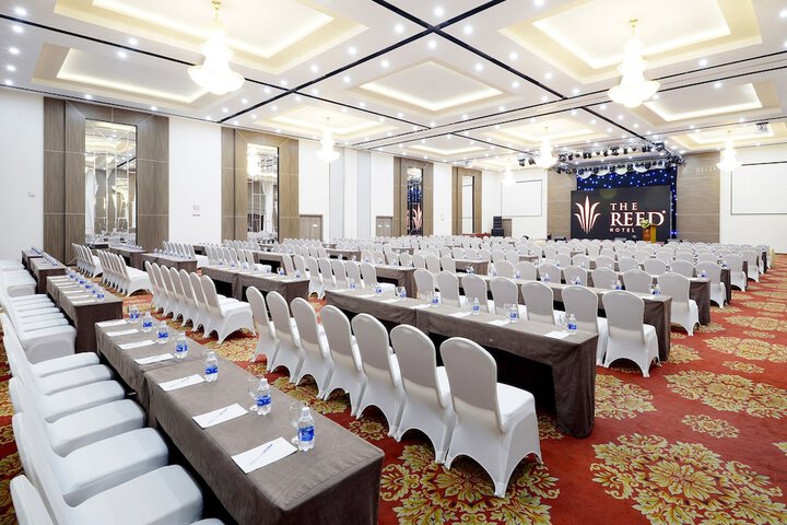 Business Center 108 of 122