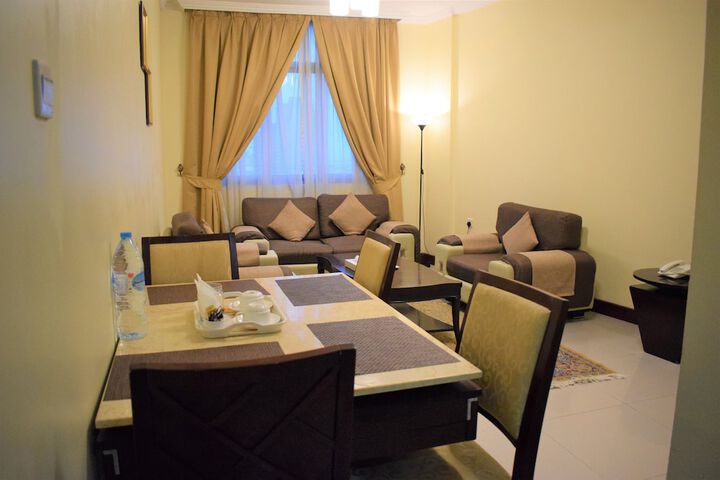 Room 49 of 61
