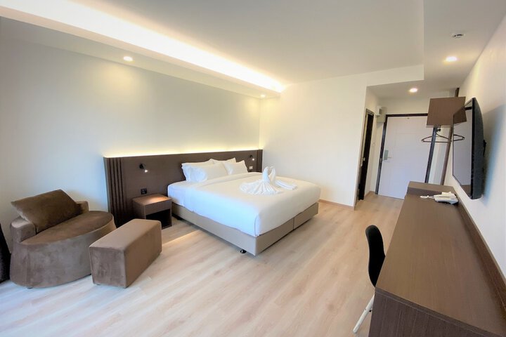Room 7 of 41