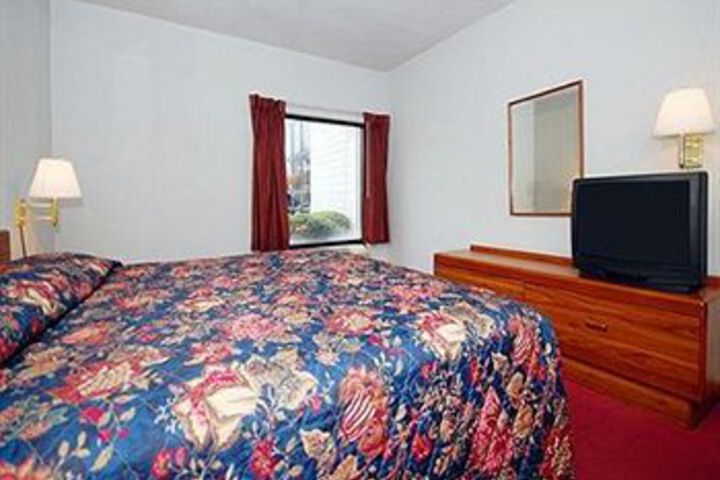 Room 45 of 68