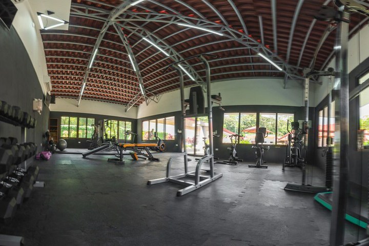 Health and Fitness 34 of 105