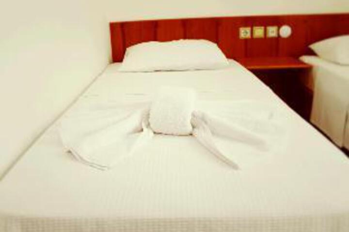 General 9 of 15