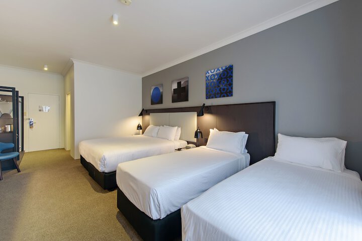 Room 20 of 29