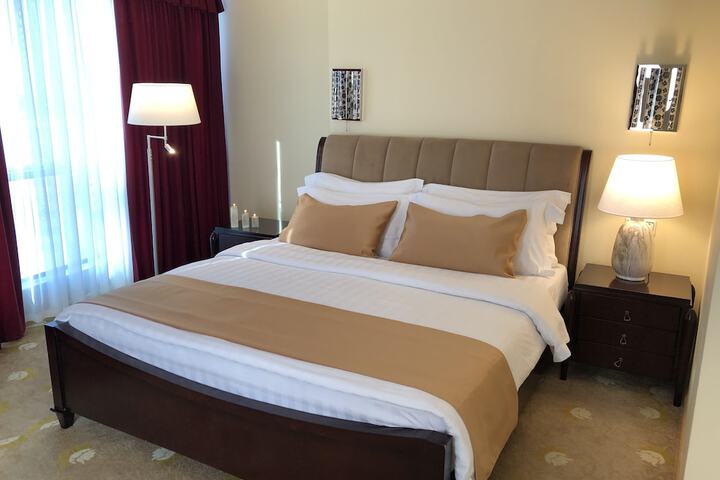 Room 32 of 107