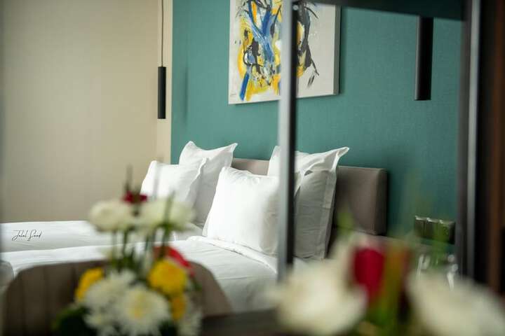 Room 11 of 53