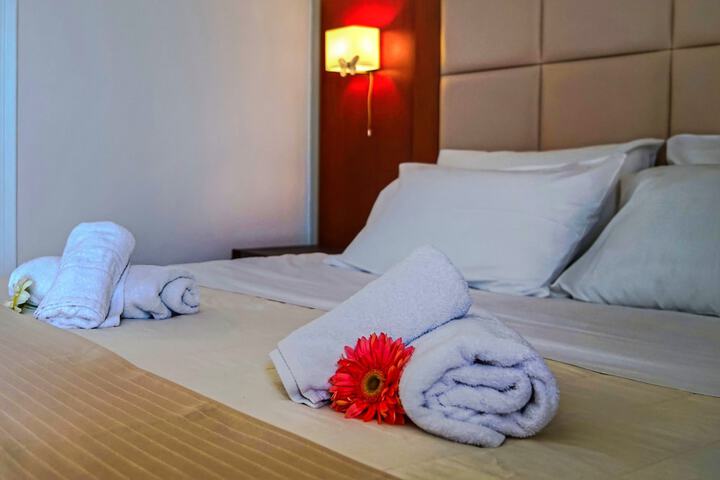 Room 22 of 53