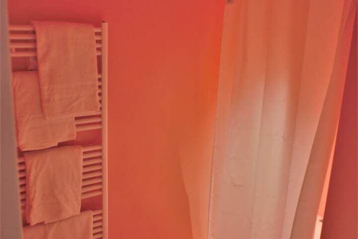Room 17 of 49