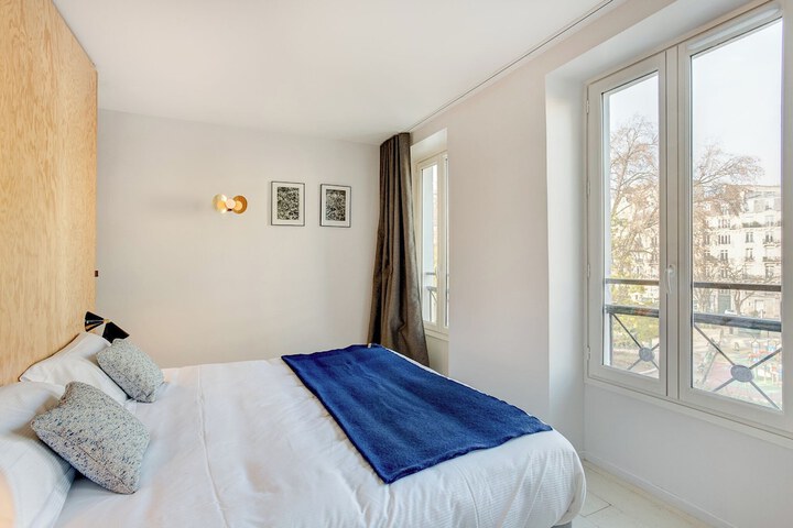 Room 18 of 36