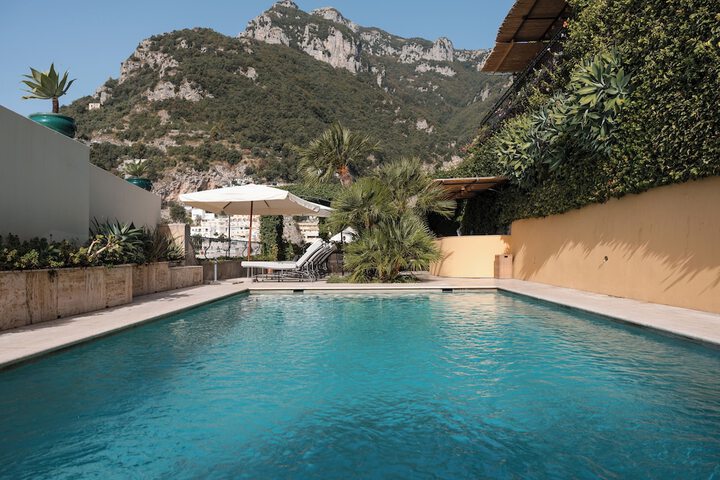 Pool 186 of 241