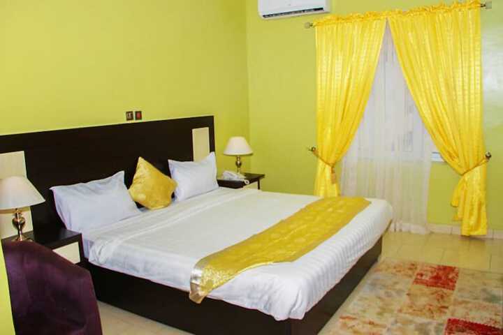 Room 5 of 29