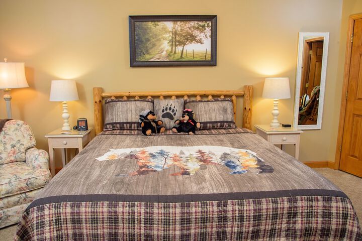 Room 48 of 92